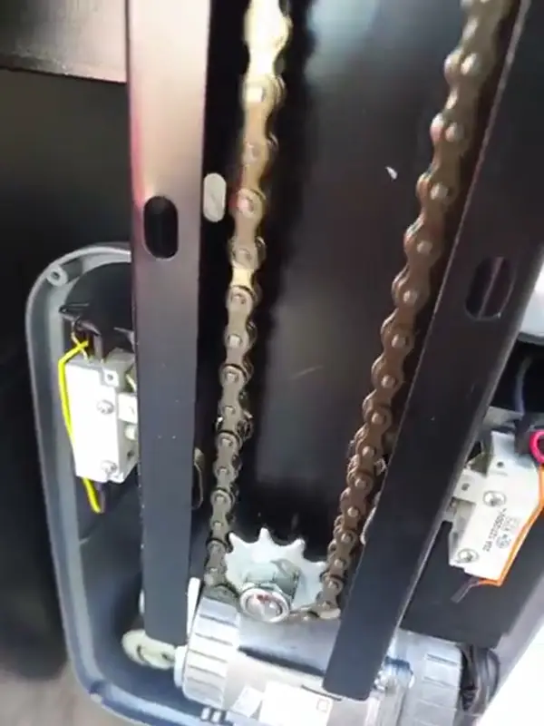 Motor de portão com corrente
